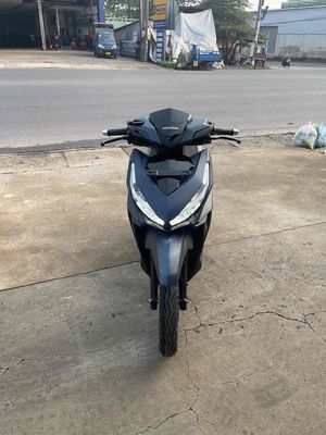 Vario 150 date 2018 mẫu cũ chính chủ 60 có trả gop. Mua bán Xe máy tại Huyện Trảng Bom Đồng Nai được đăng bởi cửa hàng xe máy Trần Sơn 