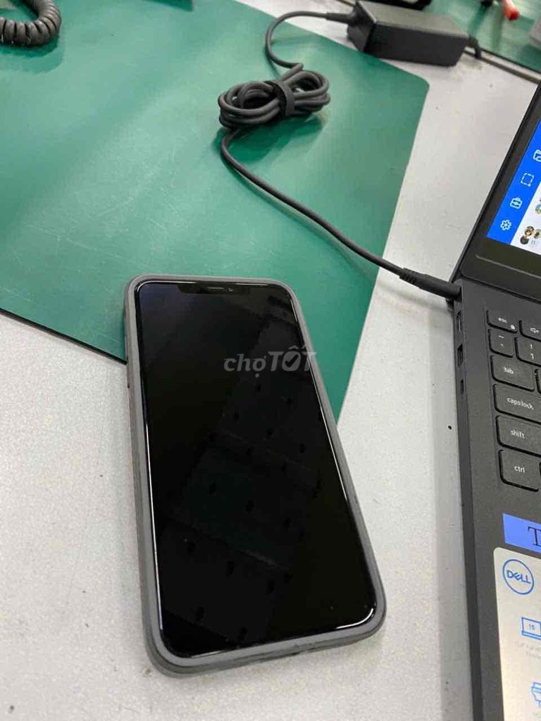 iPhone 11 Pro Max Đen. Mua bán Điện thoại tại Thành phố Thuận An Bình Dương được đăng bởi Hoàng Nhi hình 1