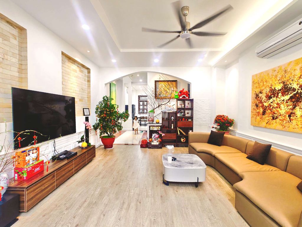 CHÍNH CHỦ, NHÀ 90M THANG MÁY TO FULL NỘI THẤT 5 SAO. Mua bán nhà ở tại Quận Gò Vấp Tp Hồ Chí Minh được đăng bởi Tam Vuong hình 1