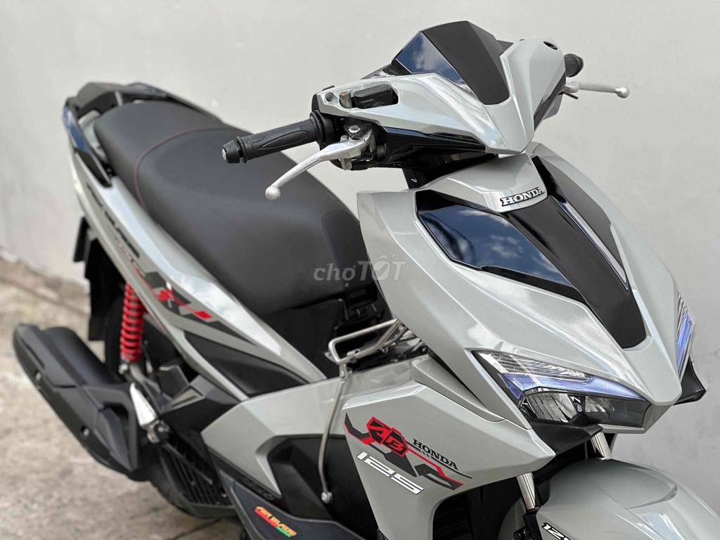 Airblade 125 mẫu 2018 9chủ ít đi máy zin100% mới99