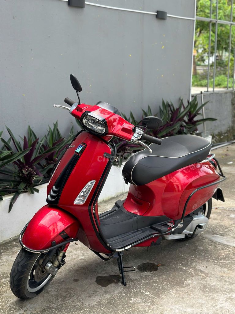 XE TAY GA VESPA SPRINT 125IE ABS 2021 ĐỎ MỚI 98%.. Mua bán Xe máy tại Huyện Yên Mô Ninh Bình được đăng bởi Thuong pham hình 2