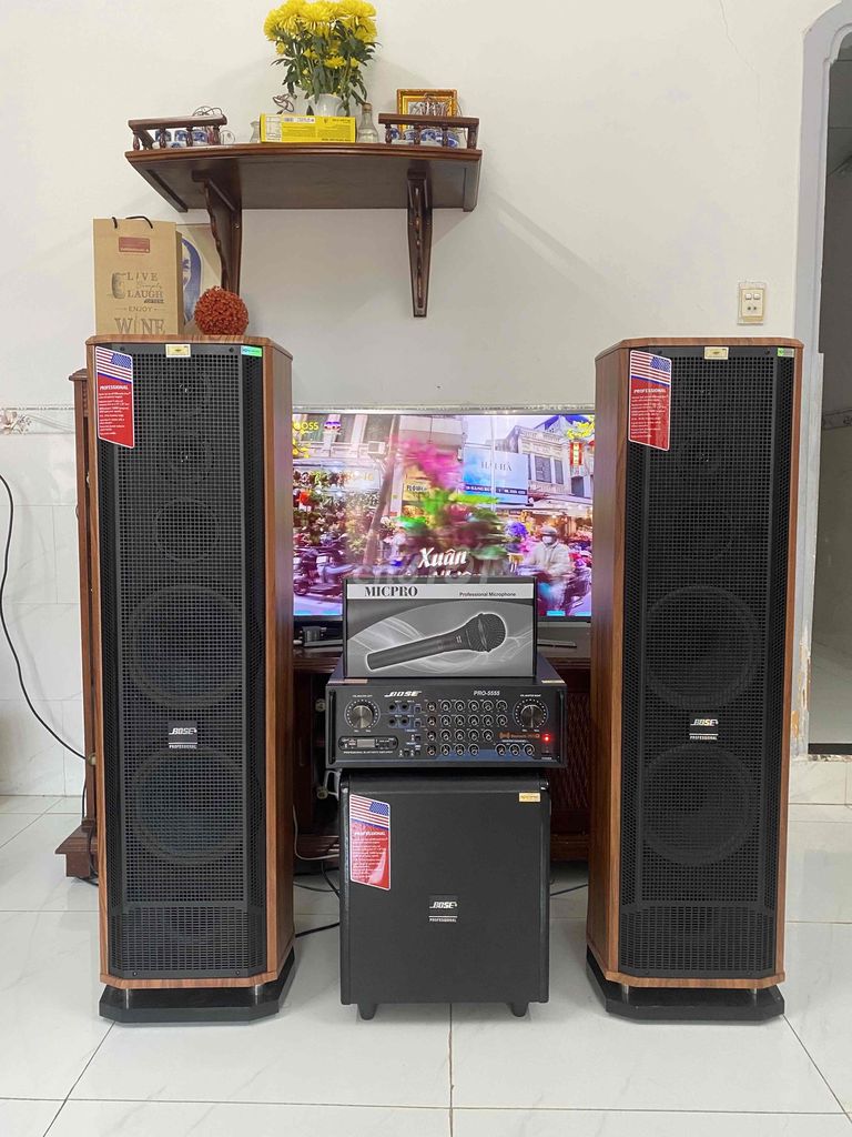 kẹt tiền cần bán loa karaoke bose 701 zin mới 98%. Mua bán Tivi, Âm thanh tại Quận 12 Tp Hồ Chí Minh được đăng bởi Mina Thuần hình 1
