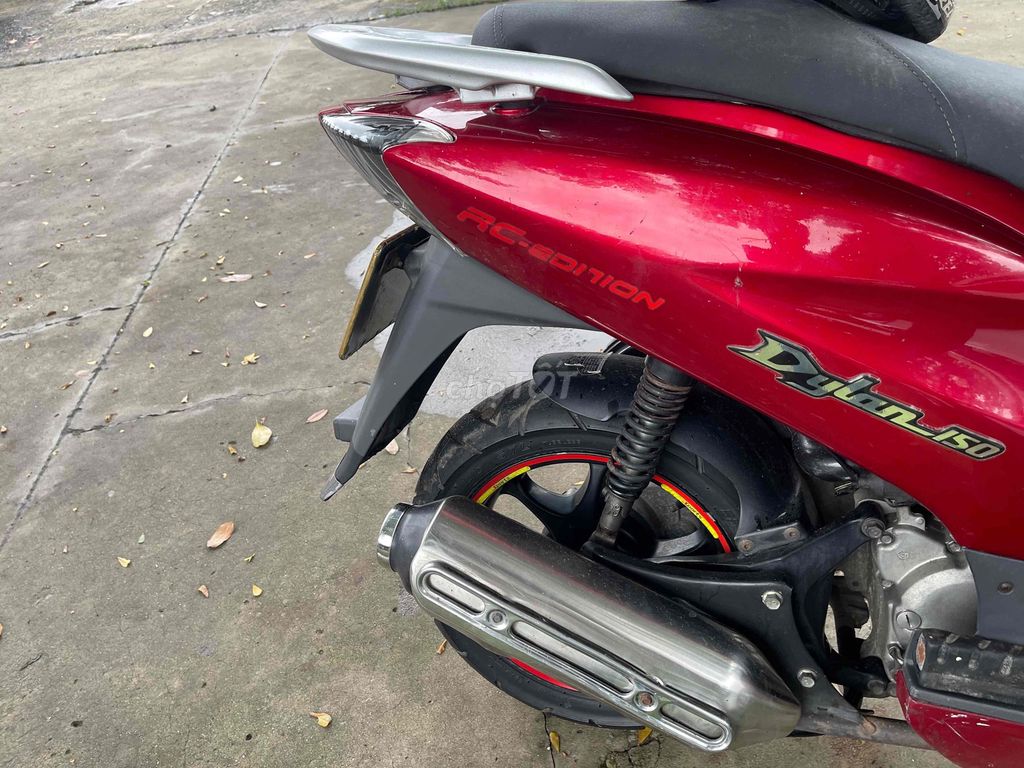 Honda Dylan 150 2005 Красный 150 куб.см