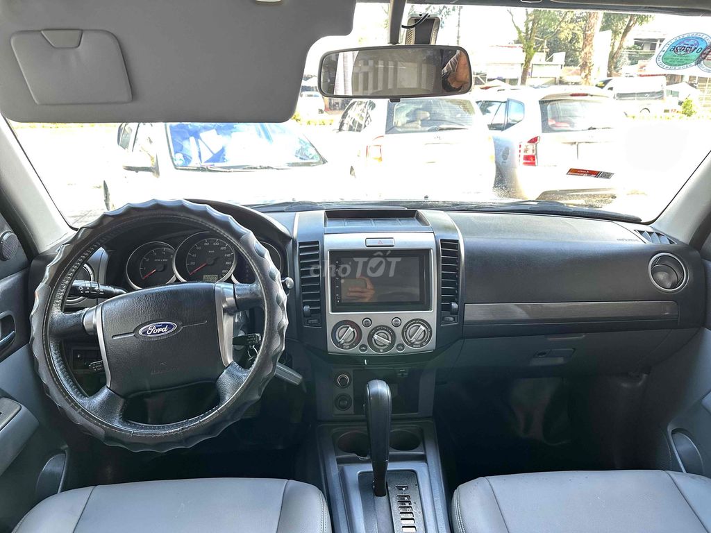 Ford Everest 2014 Limited số tự động. Mua bán Ô tô tại Thành phố Pleiku Gia Lai được đăng bởi Nam lê hình 9