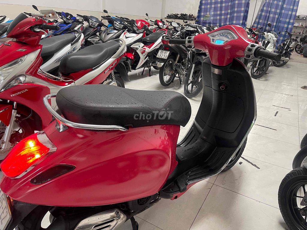 vespa xe đèn lét  zin  chuẩn  keng. Mua bán Xe máy tại Quận Ninh Kiều Cần Thơ được đăng bởi Cửa Hàng xe máy Hoàng Hải hình 4