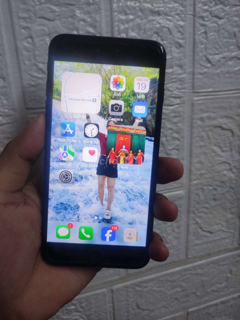 iPhone 7 Plus zin full đẹp 100% máy quốc tế. Mua bán Điện thoại tại Quận Cầu Giấy Hà Nội được đăng bởi Phụng hình 1