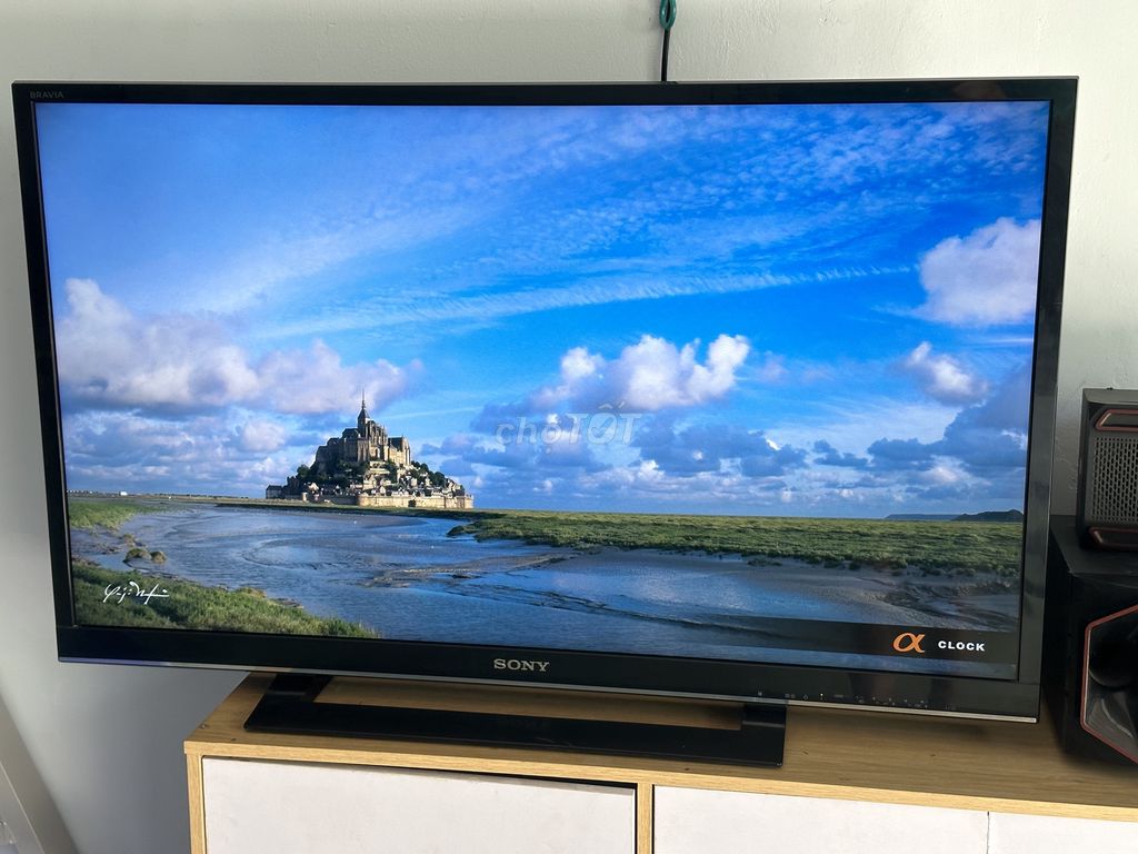 Tivi LED SONY 40in mỏng nguyên zin đẹp long lanh.