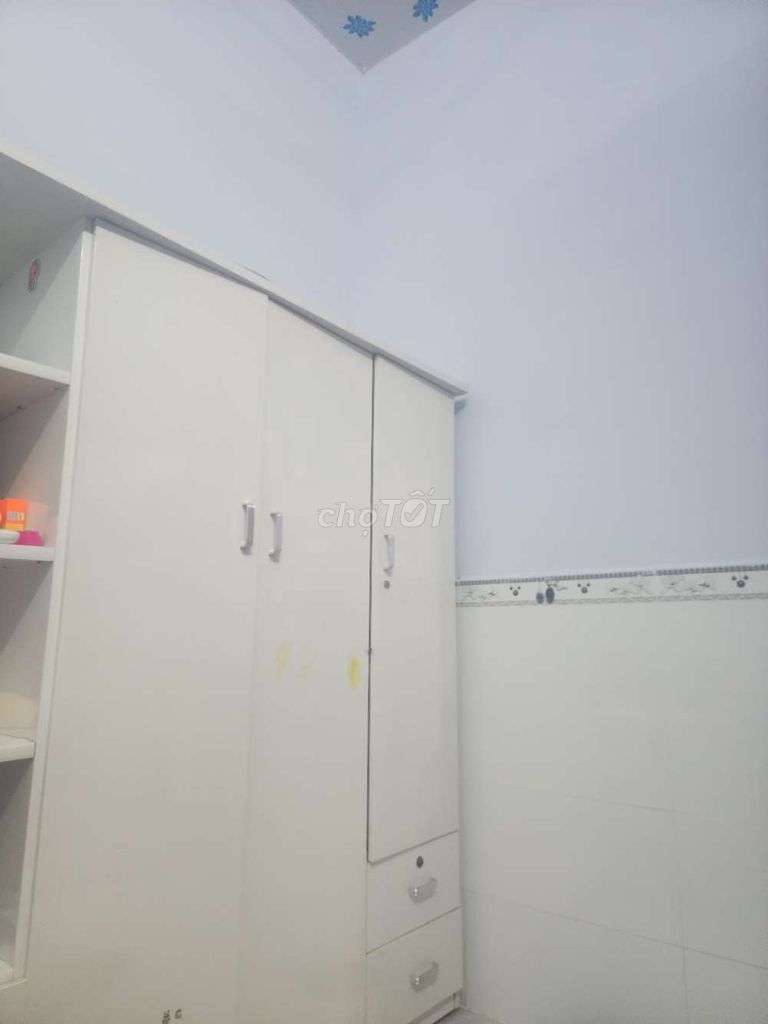 Tủ quần áo nhựa 1m6x1m8. Mua bán Tủ, kệ gia đình tại Huyện Đức Trọng Lâm Đồng được đăng bởi cuongdo hình 1