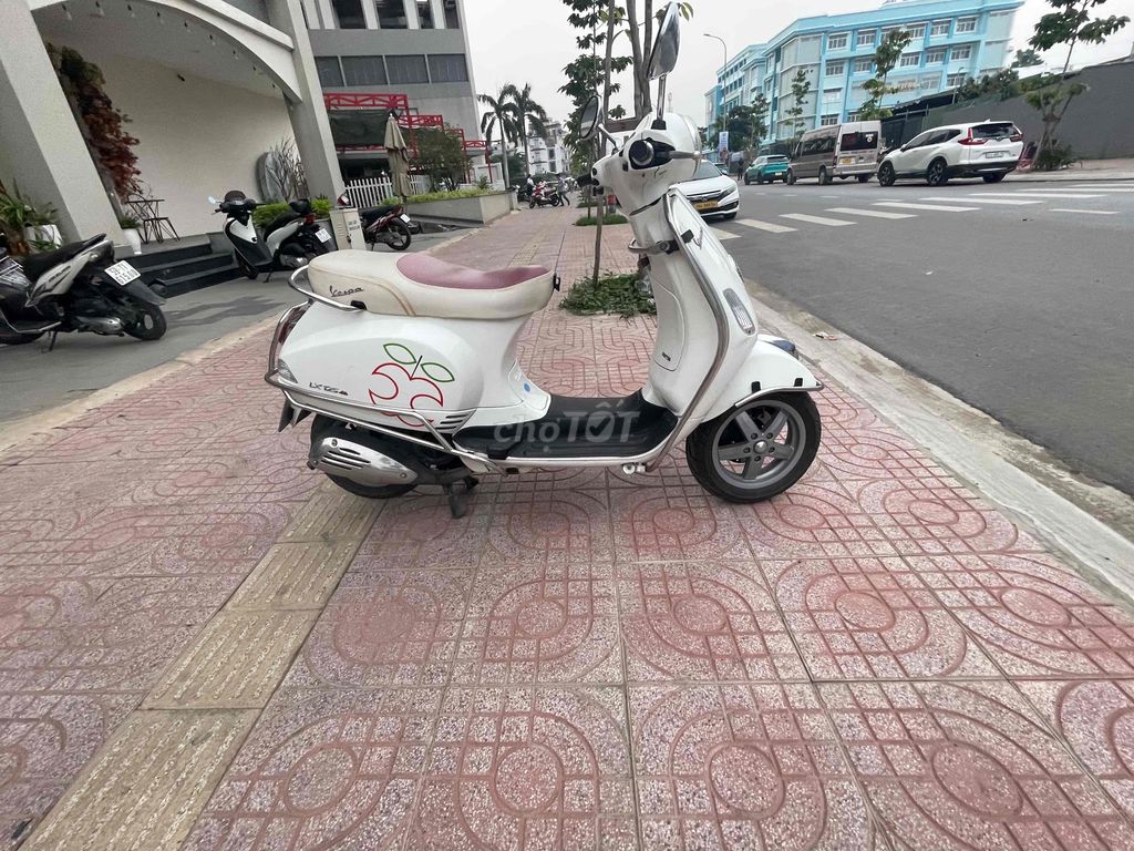 bán Vespa