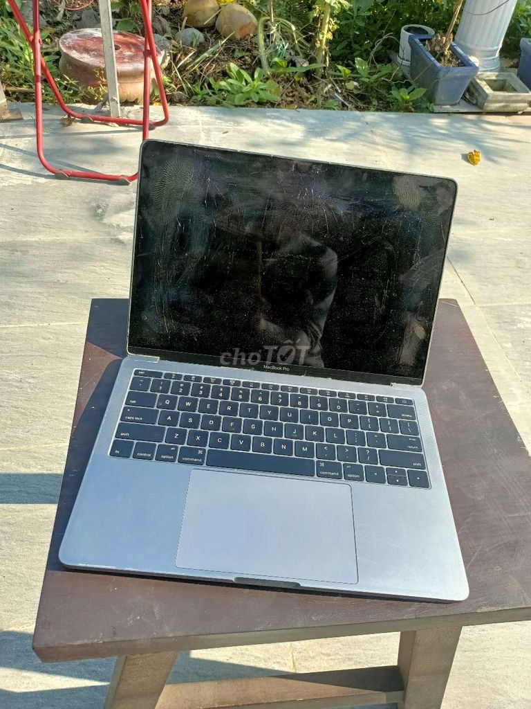 Apple Macbook Pro 2015 Bạc. Mua bán Laptop tại Huyện Bình Chánh Tp Hồ Chí Minh được đăng bởi Hoang Trung hình 1