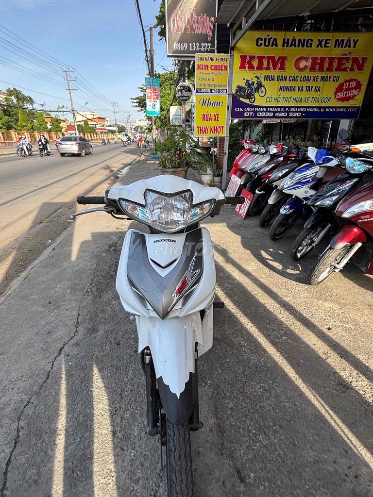 Wave RSX. Mua bán Xe máy tại Quận Bình Thuỷ Cần Thơ được đăng bởi Kim Chiến hình 6