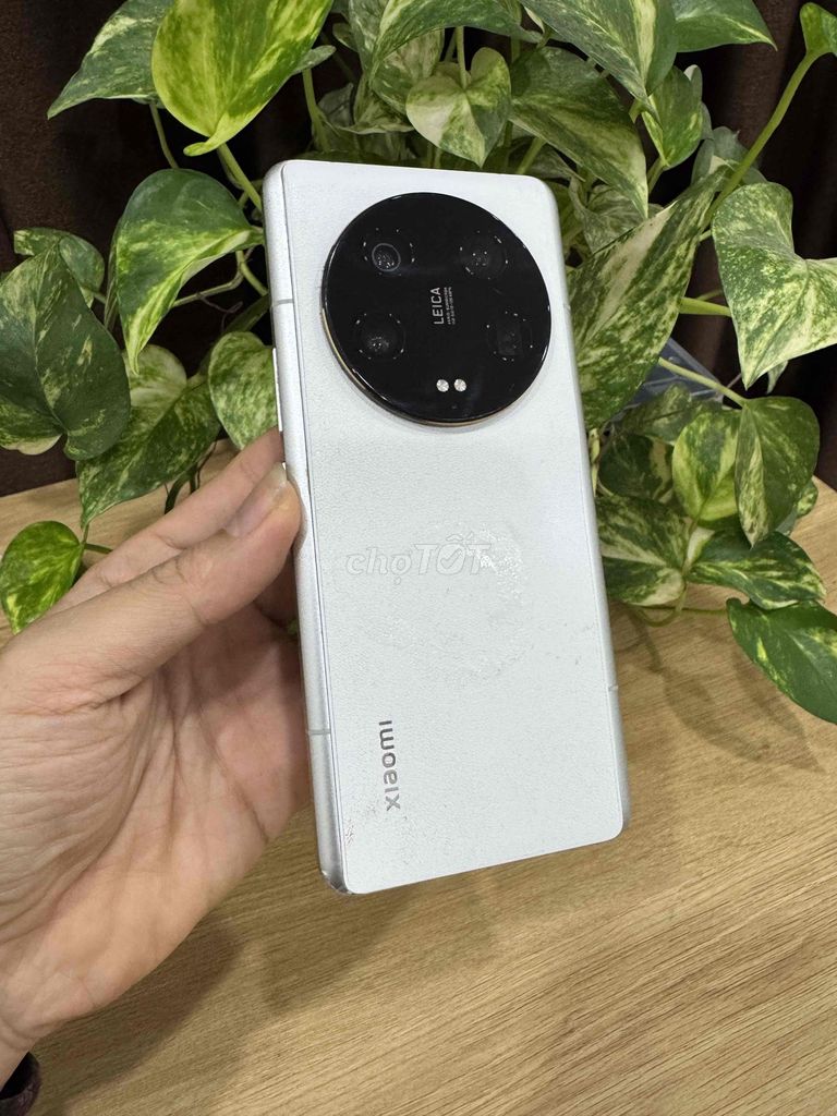 Xiaomi 13 Ultra 12GB/256GB Bạc CÓ COD - GÓPP. Mua bán Điện thoại tại Quận Hoàng Mai Hà Nội được đăng bởi Gia Vinh hình 1