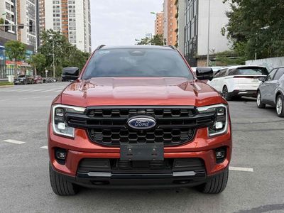 Ford Everest 2023 Titanium Plus 2.0L 4x4 AT đỏ cam. Mua bán Ô tô tại Quận Cầu Giấy Hà Nội được đăng bởi Auto 6666
