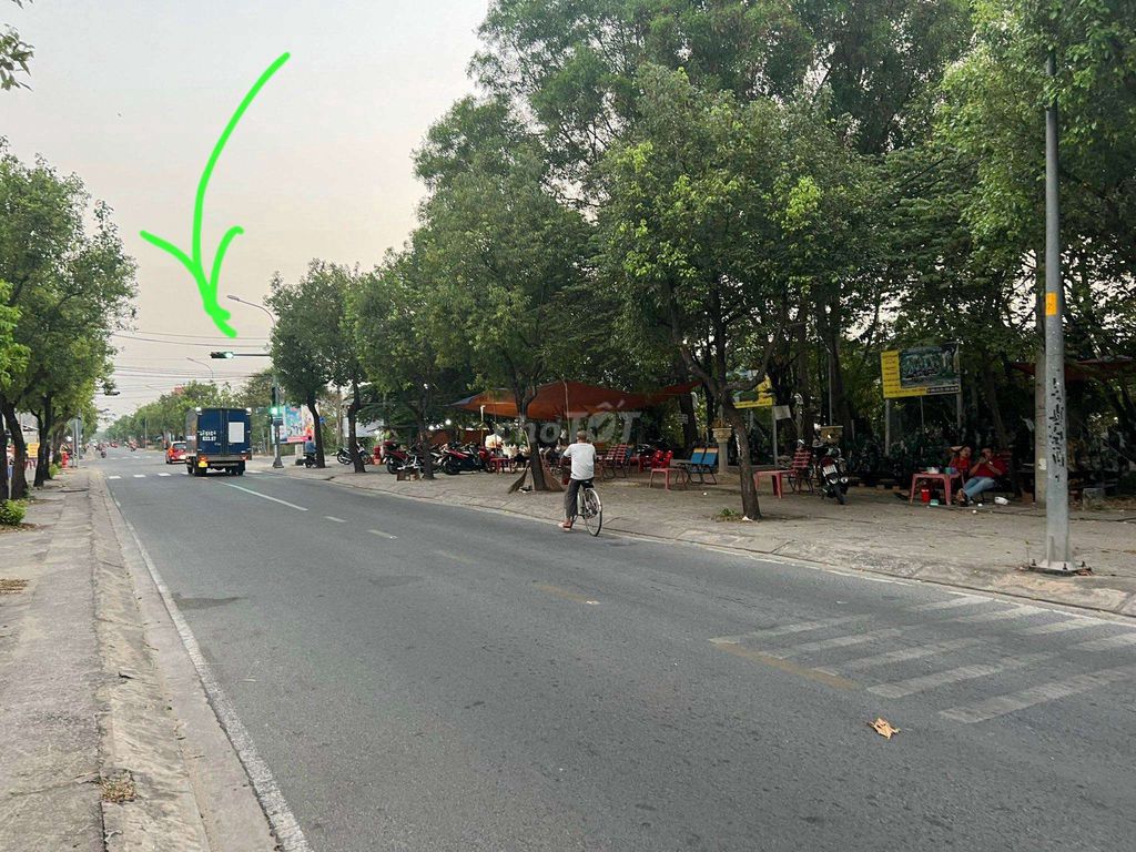 Cho thuê đất trống, mặt tiền đường Song hành, gần ngã tư Lê Thị Lơ