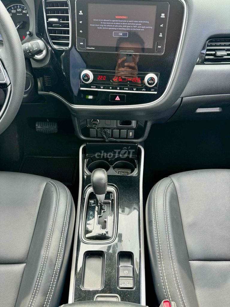 Mitsubishi Outlander 2020 2.0 CVT - 47000 km. Mua bán Ô tô tại Quận Cẩm Lệ Đà Nẵng được đăng bởi nguyễn văn khoa hình 10