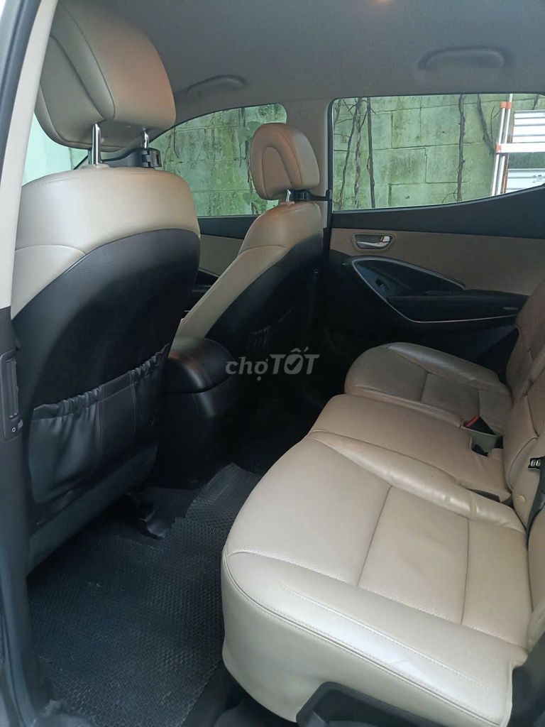 Hyundai Santa Fe 2016 2.4L 4WD - 156658 km. Mua bán Ô tô tại Thành phố Thủ Dầu Một Bình Dương được đăng bởi PHONG PHU CONG TY hình 7