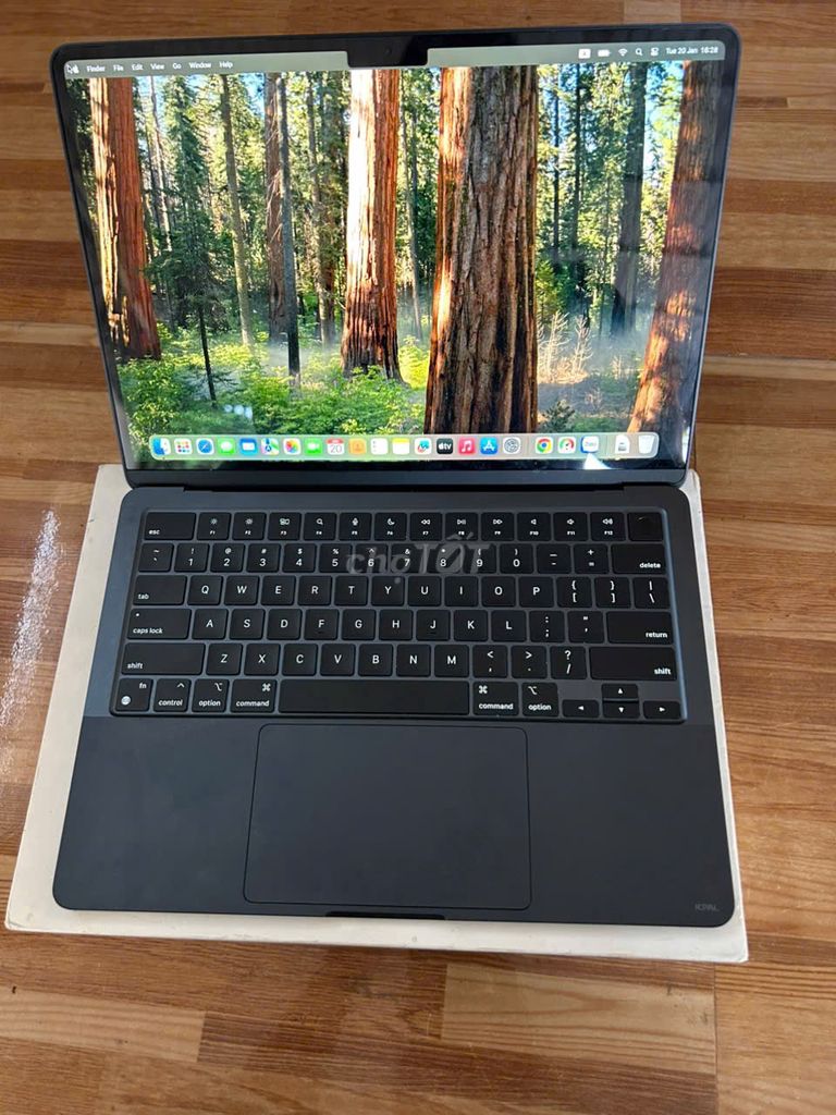 MacBook Air M3 13inch 8GB/256GB Như mới. Mua bán Laptop tại Quận Nam Từ Liêm Hà Nội được đăng bởi Long vu hình 1