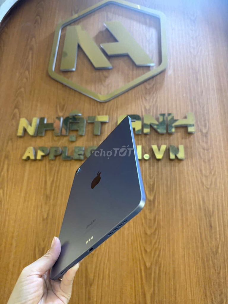 Apple iPad Air 5 64GB Wifi Mỹ Đã sử dụng. Mua bán Máy tính bảng tại Quận Gò Vấp Tp Hồ Chí Minh được đăng bởi Nguyễn Thị Thu Hiền hình 1