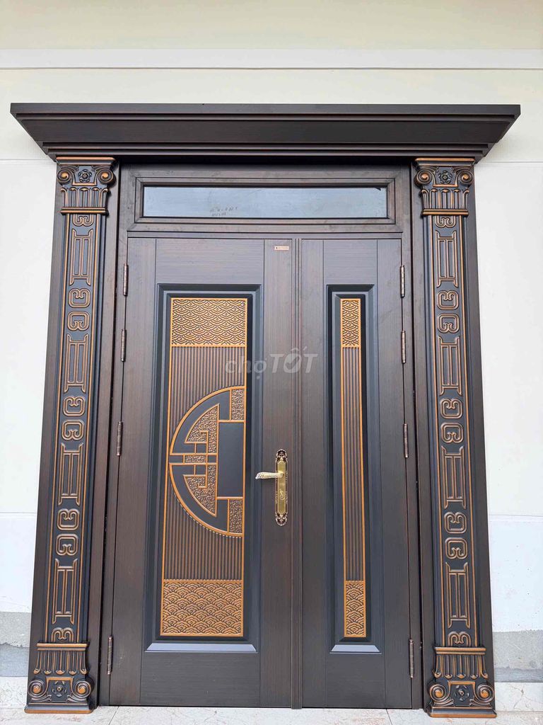 Cửa thép vân gỗ cao cấp tại SaiGonDoor