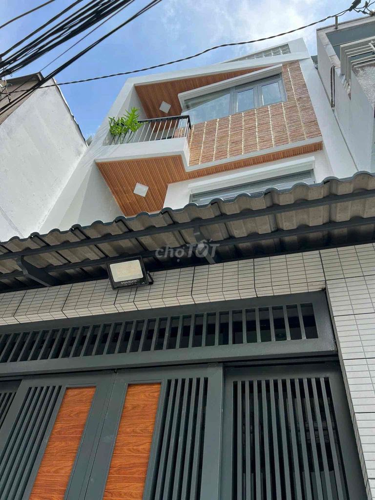 Nhà xây mới full P.9 Q8 ngay cầu nguyễn Tri Phương