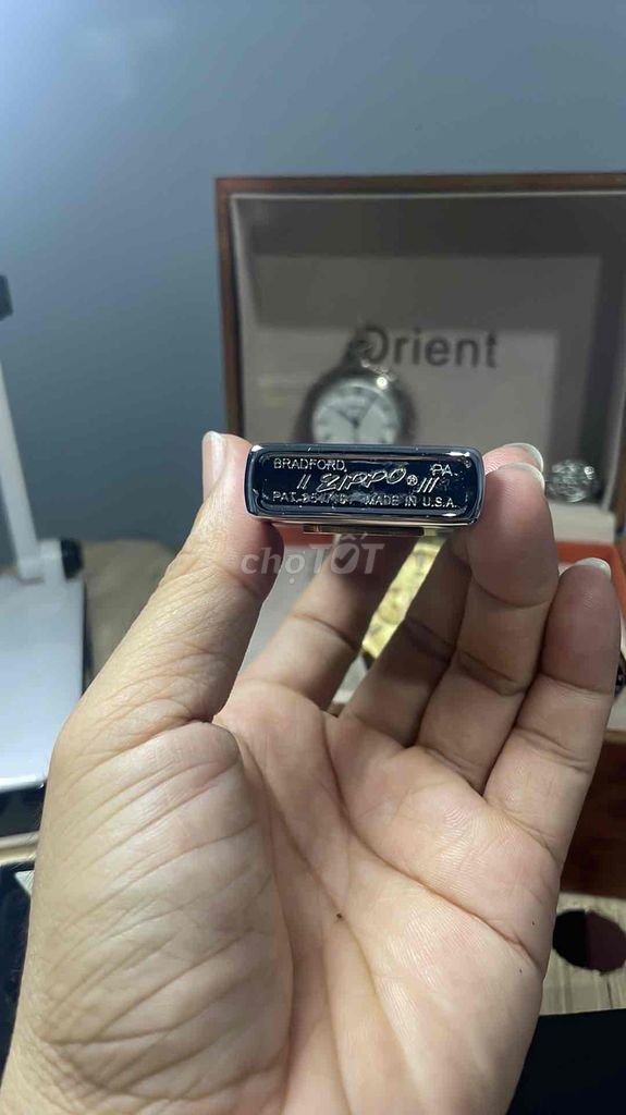 Bật lửa Zippo + nhẫn đầu lâu