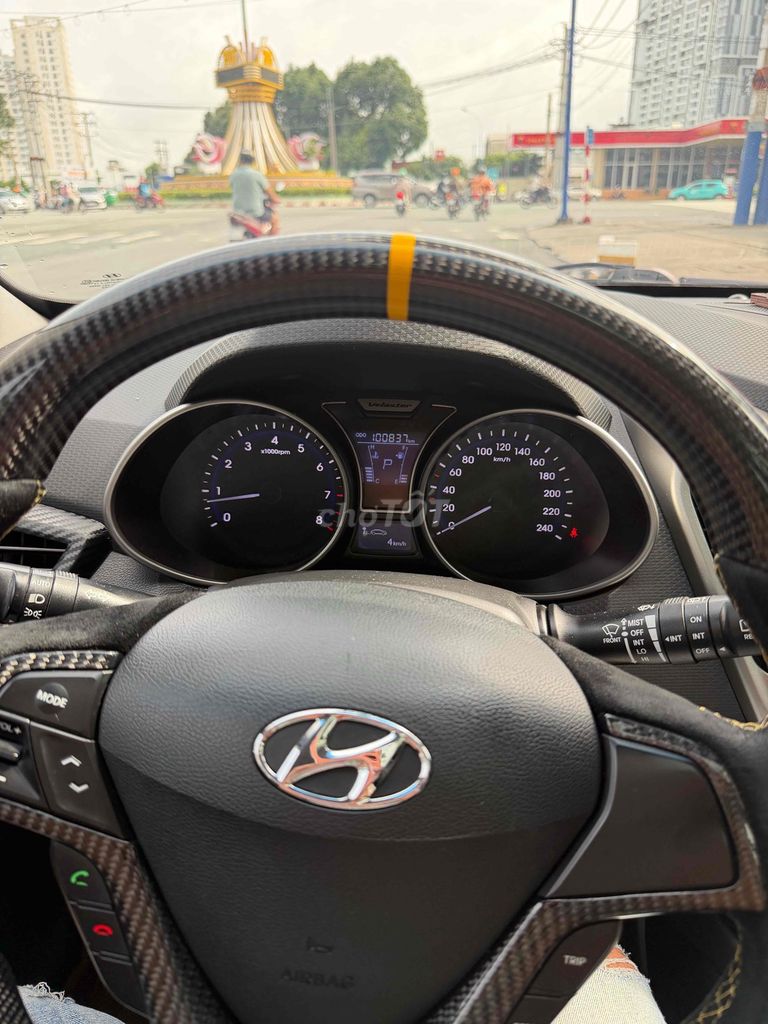 Hyundai Veloster 2011 1.6 GDI AT. Mua bán Ô tô tại Thành phố Thủ Dầu Một Bình Dương được đăng bởi tuấn hình 7
