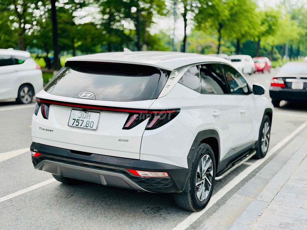 Hyundai Tucson Fun дизель кнопка старт 90000 км белый