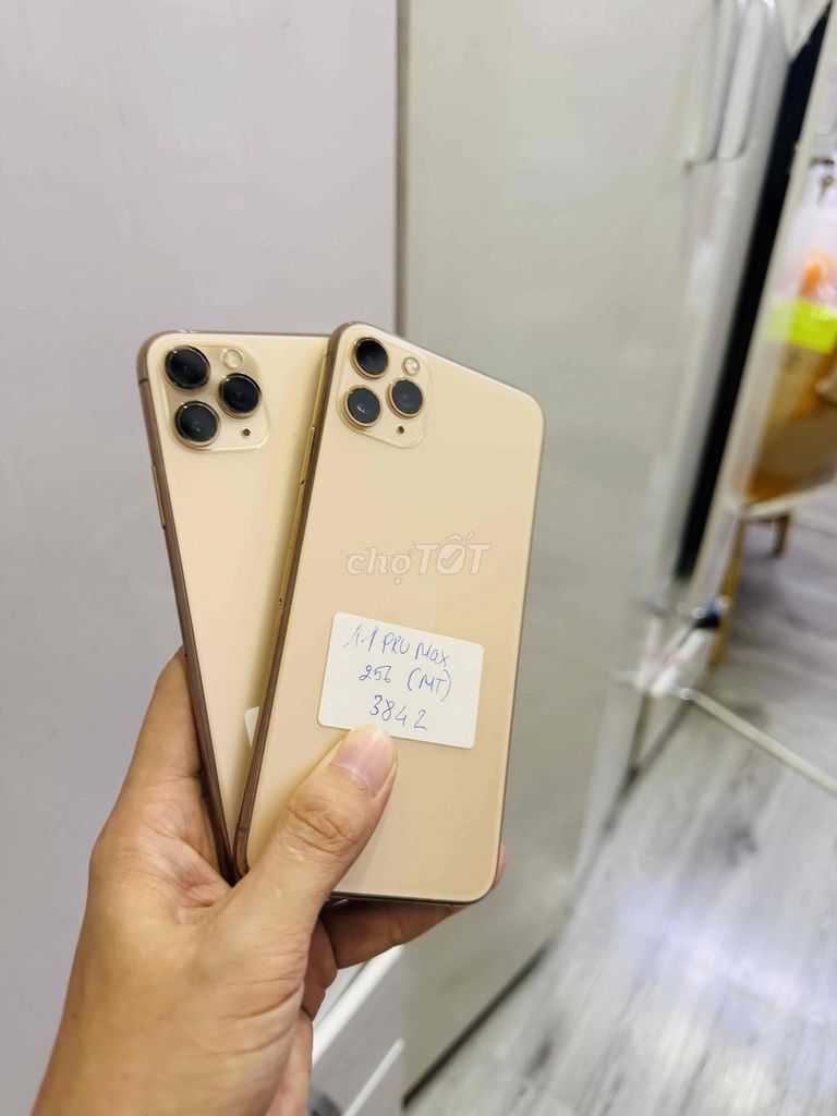 Apple iPhone 11 Pro Max 256GB QT full chức năng. Mua bán Điện thoại tại Quận Hải Châu Đà Nẵng được đăng bởi Hoàng Táo 273 Nguyễn Hoàng hình 1