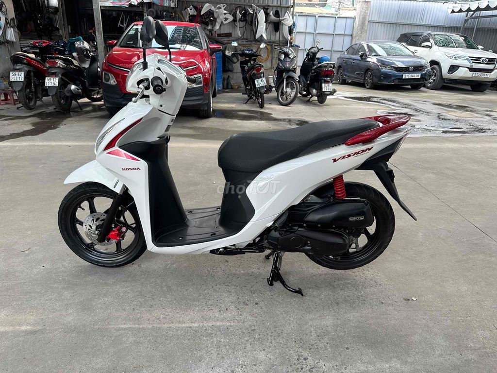 Honda Vision 110 Fi 2019 Белый с красным специальная версия