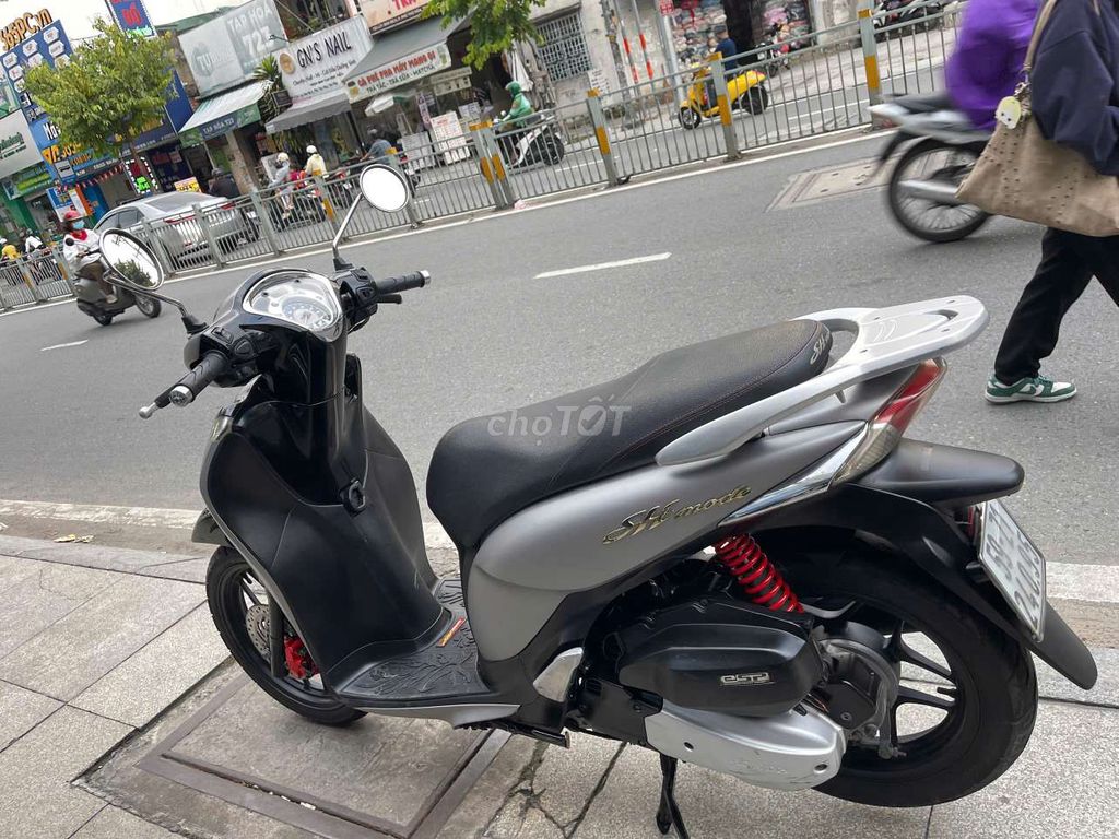 Модель Honda SH 2015 Серая б/у