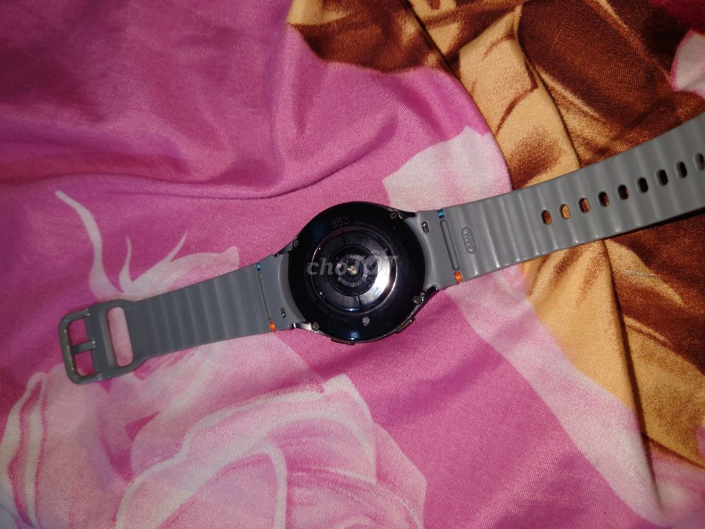 Samsung Galaxy Watch 5 Xám 44mm. Mua bán Thiết bị đeo thông minh tại Huyện Hoài Đức Hà Nội được đăng bởi Hải Yến Giang hình 1