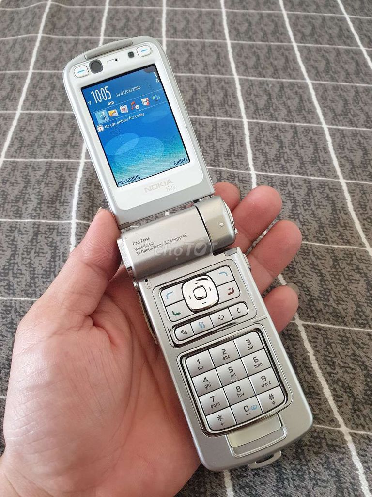 Nokia N93 bạc cổ độc zin nguyên bản. Mua bán Điện thoại tại Quận 11 Tp Hồ Chí Minh được đăng bởi Phương Nhất Điền hình 5
