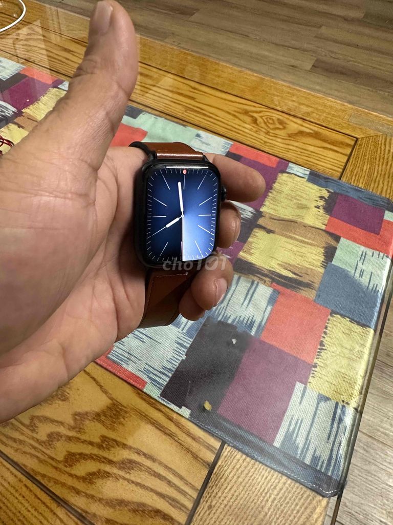 Apple Watch Series 7 Nâu Dây da bản nhôm. Mua bán Thiết bị đeo thông minh tại Thành phố Hòa Bình Hòa Bình được đăng bởi Mr Sơn hình 1