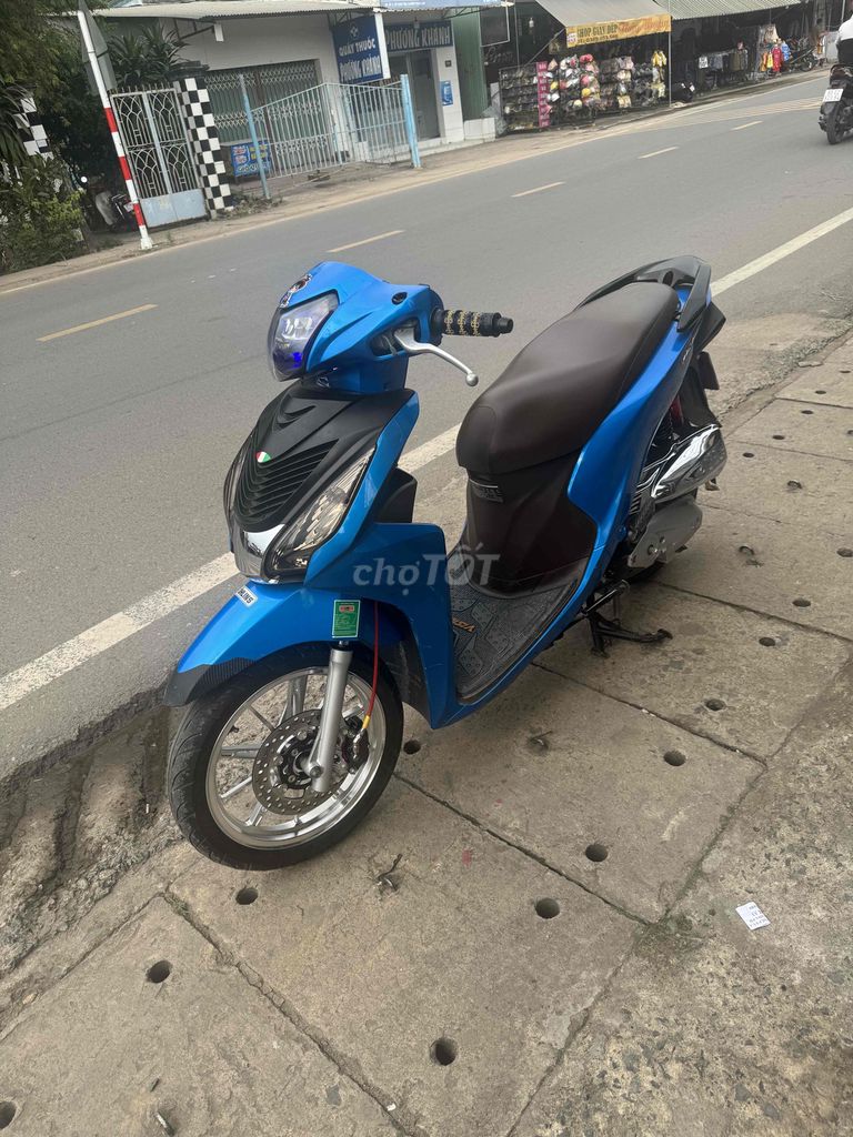 a chị cần mua xe đi làm hay đi chơi thì gọi e. Mua bán Xe máy tại Huyện Nhơn Trạch Đồng Nai được đăng bởi chiêu thống hình 2