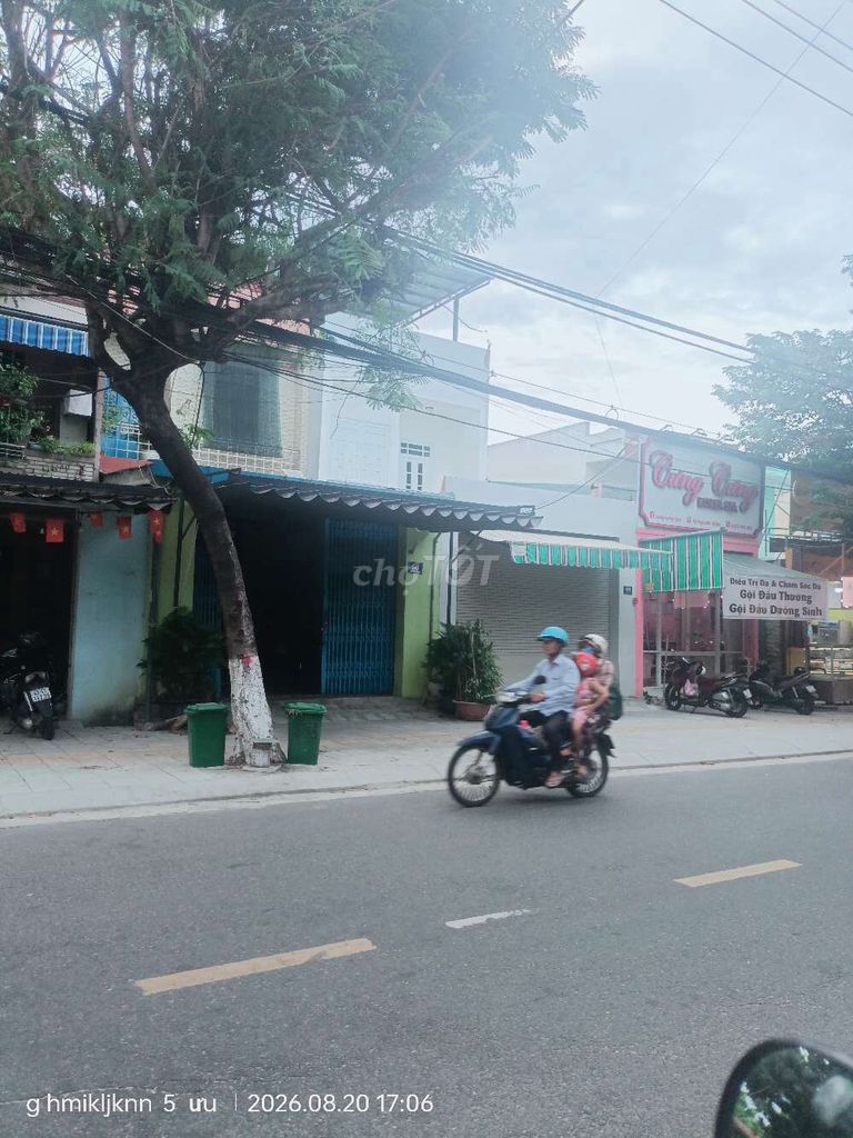 Аренда · 4 комн. · 125 м² · Quận Cẩm Lệ, ул. Đường Nguyễn Nhàn