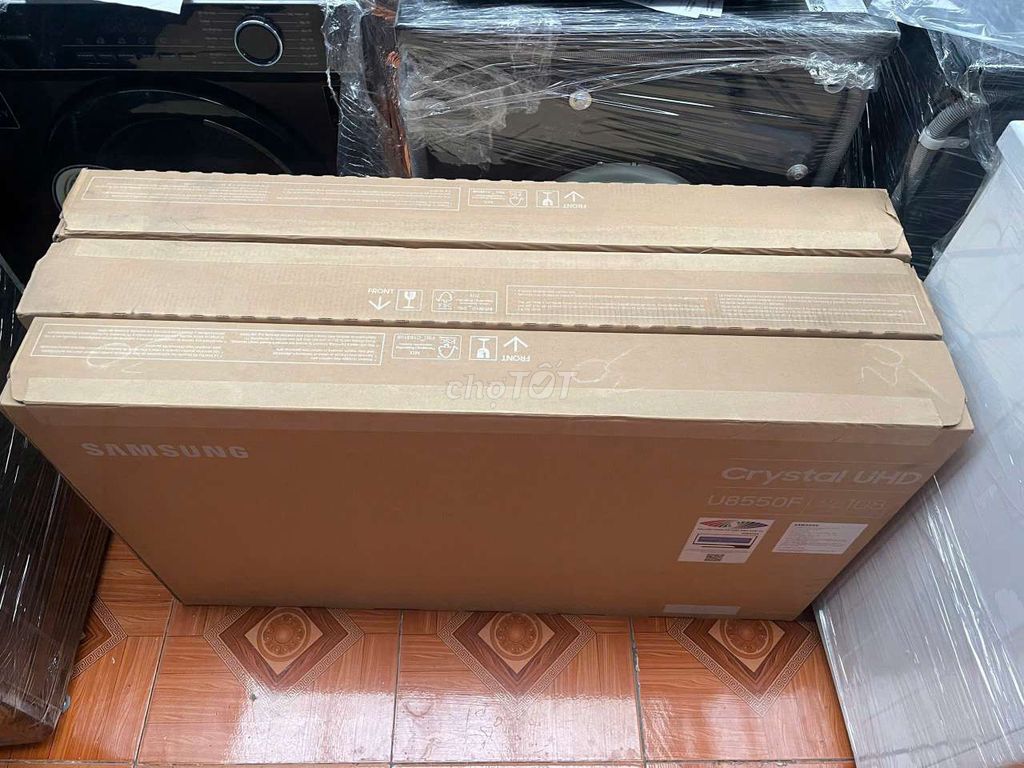 Tivi Samsung Crystal UHD U8550F 43 inch. Mua bán Tivi, Âm thanh tại Huyện Bến Lức Long An được đăng bởi huỳnh ngân hình 1