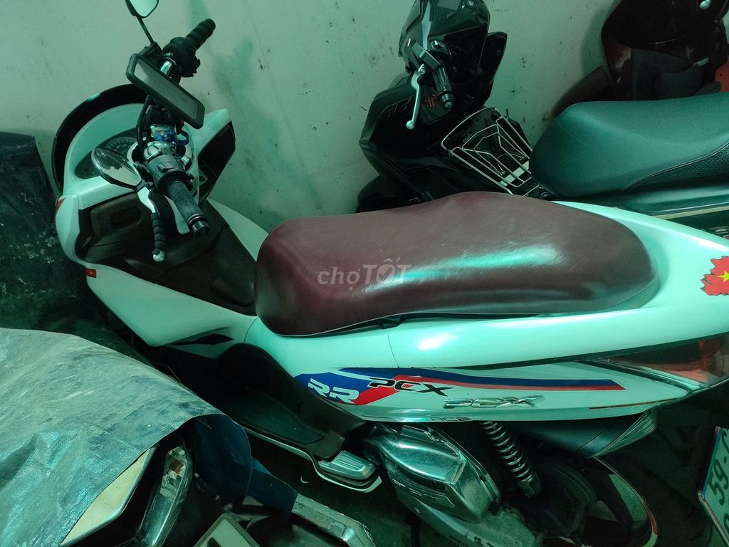 Bán con pcx đời 2014. Mua bán Xe máy tại Quận 1 Tp Hồ Chí Minh được đăng bởi Do Luom hình 1