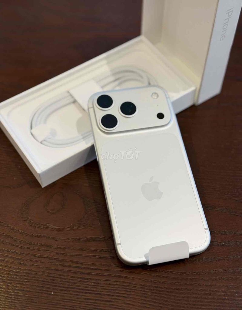 iPhone 17 Pro 256GB Trắng New LL/A. Mua bán Điện thoại tại Thành phố Dĩ An Bình Dương được đăng bởi Nguyễn Luân hình 1