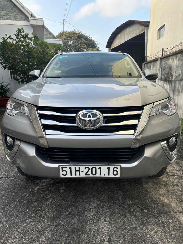 Toyota Fortuner 2019 2.4G 4x2 AT - 90000 km