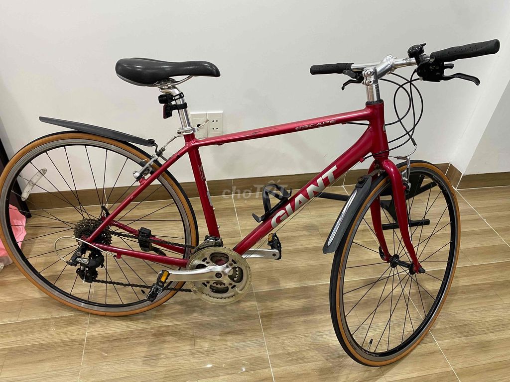 gả em Giant escape màu đỏ keng hàng xuất Nhật. Mua bán Xe đạp tại Quận Ngô Quyền Hải Phòng được đăng bởi Trần Tuấn hình 8