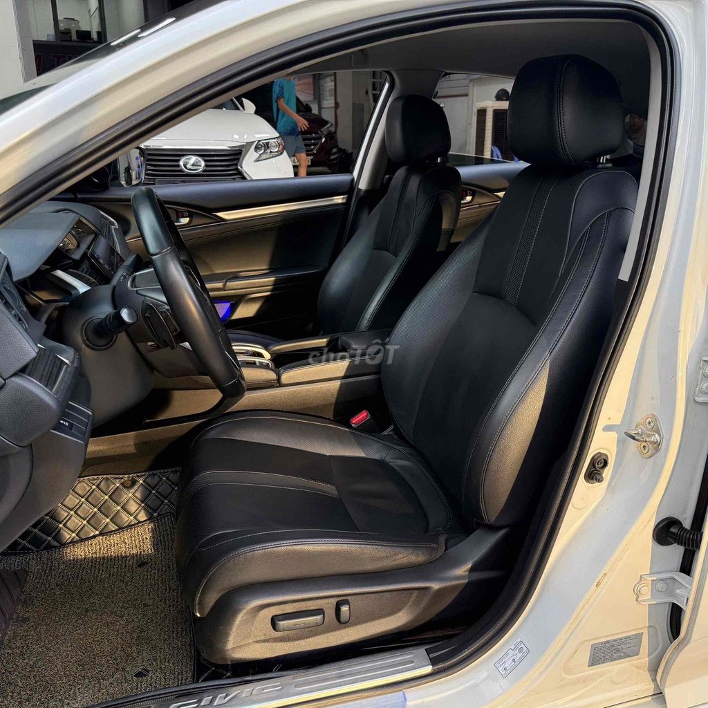 CẦN BÁN HONDA CIVIC 1.5GAT MODEL 2021 SIÊU MỚI. Mua bán Ô tô tại Quận Bắc Từ Liêm Hà Nội được đăng bởi Mr PHÁT THÁI HÀ AUTO hình 10
