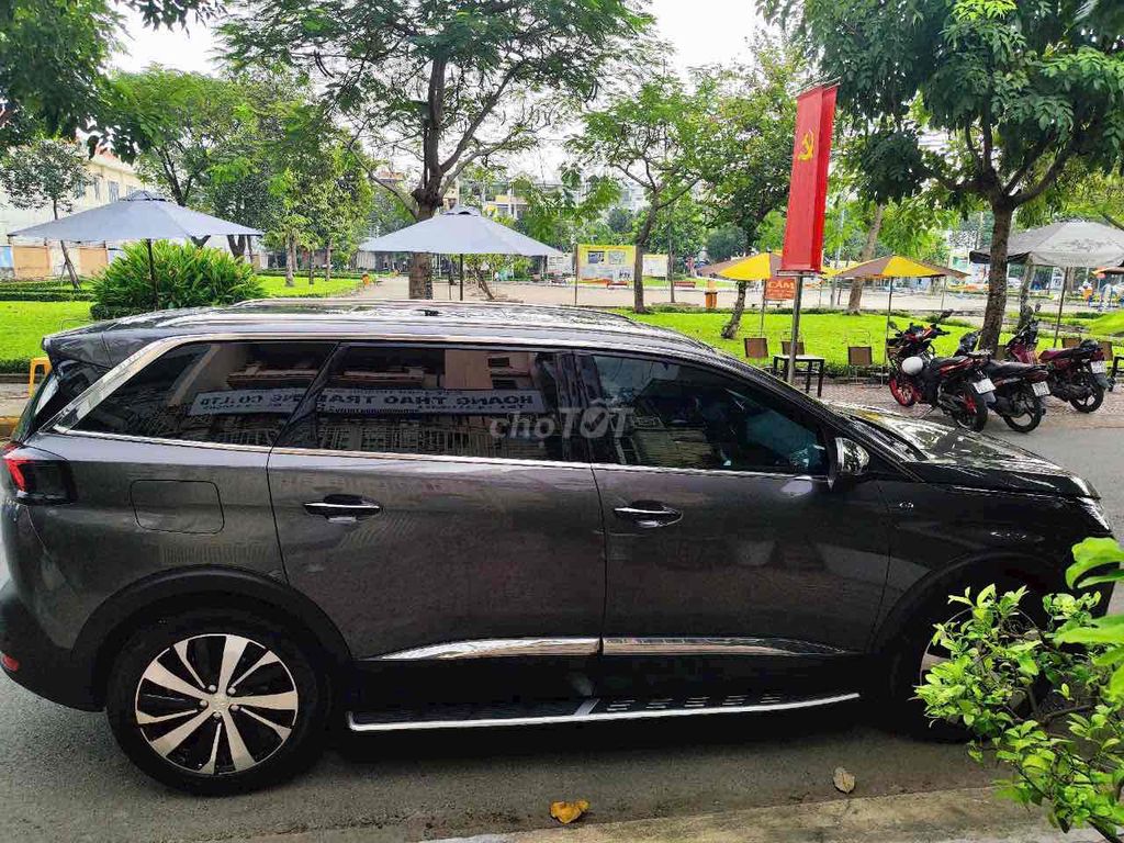 Peugeot 5008 GT  2022 - 28000 km