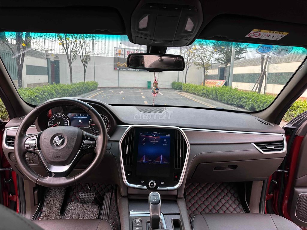 VinFast Lux SA2.0 2019 Plus 2.0 AT - 89638 km. Mua bán Ô tô tại Quận Hà Đông Hà Nội được đăng bởi TIẾN QUÂN CAR hình 16