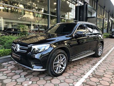 Cho thuê Mercedes GLC300 2018 giá 60tr 1 tháng
