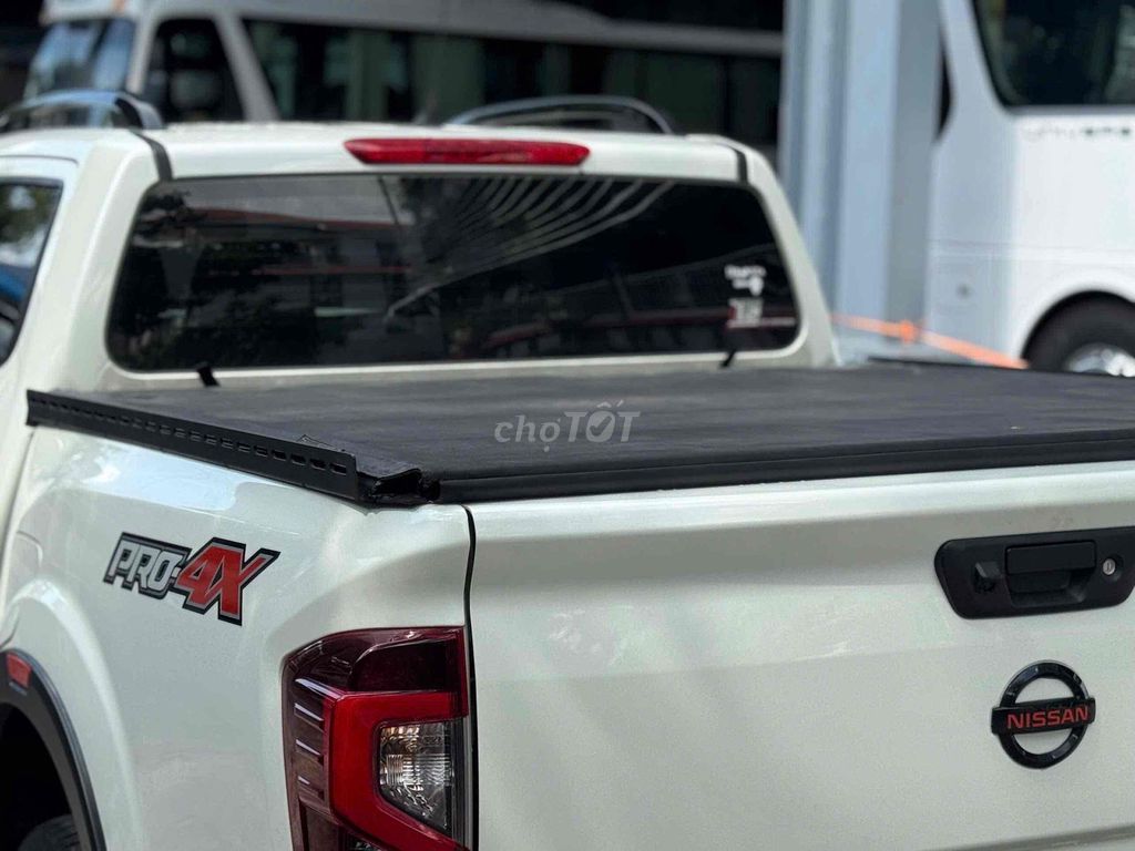 Nissan Navara 2022 PRO4X - 21000 km. Mua bán Ô tô tại Quận Tân Phú Tp Hồ Chí Minh được đăng bởi Hoang Long Geely hình 9
