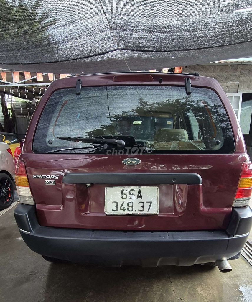 Ford Escape XLT 2003 автомат красный
