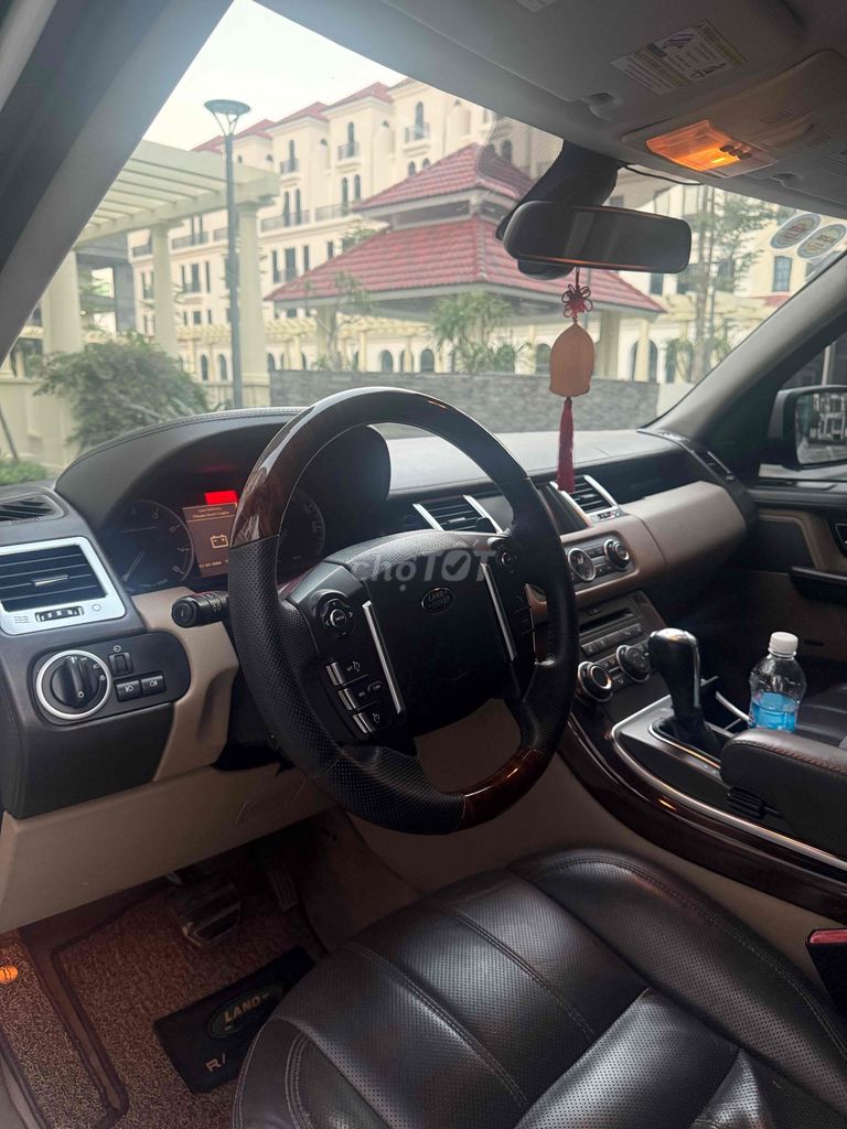 LandRover Range Rover  2011 HSE - 150000 km. Mua bán Ô tô tại Quận Tây Hồ Hà Nội được đăng bởi Pho hình 3