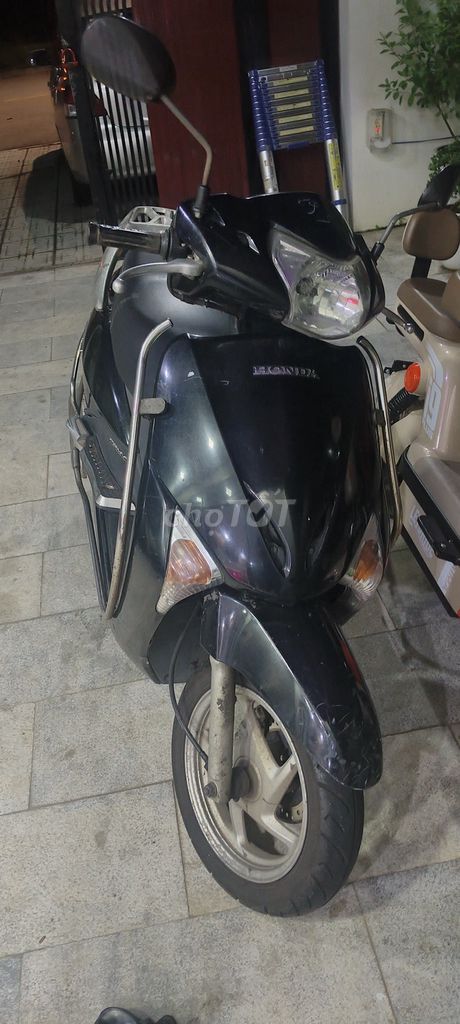 Cần lên đời nên bán, xe chính chủ, đầy đủ giấy tờ. Mua bán Xe máy tại Thành phố Tam Kỳ Quảng Nam được đăng bởi Trung Do Trinh Van hình 2