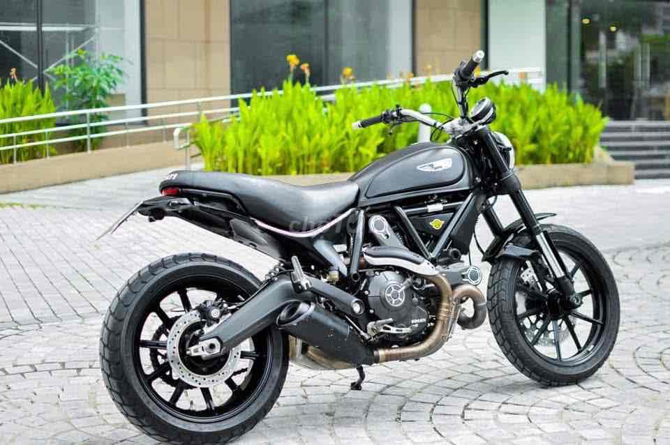 cần bán scrambler 800 hqcn biển hn giá siêu rẻ. Mua bán Xe máy tại Quận Tây Hồ Hà Nội được đăng bởi Vũ Trung hình 4