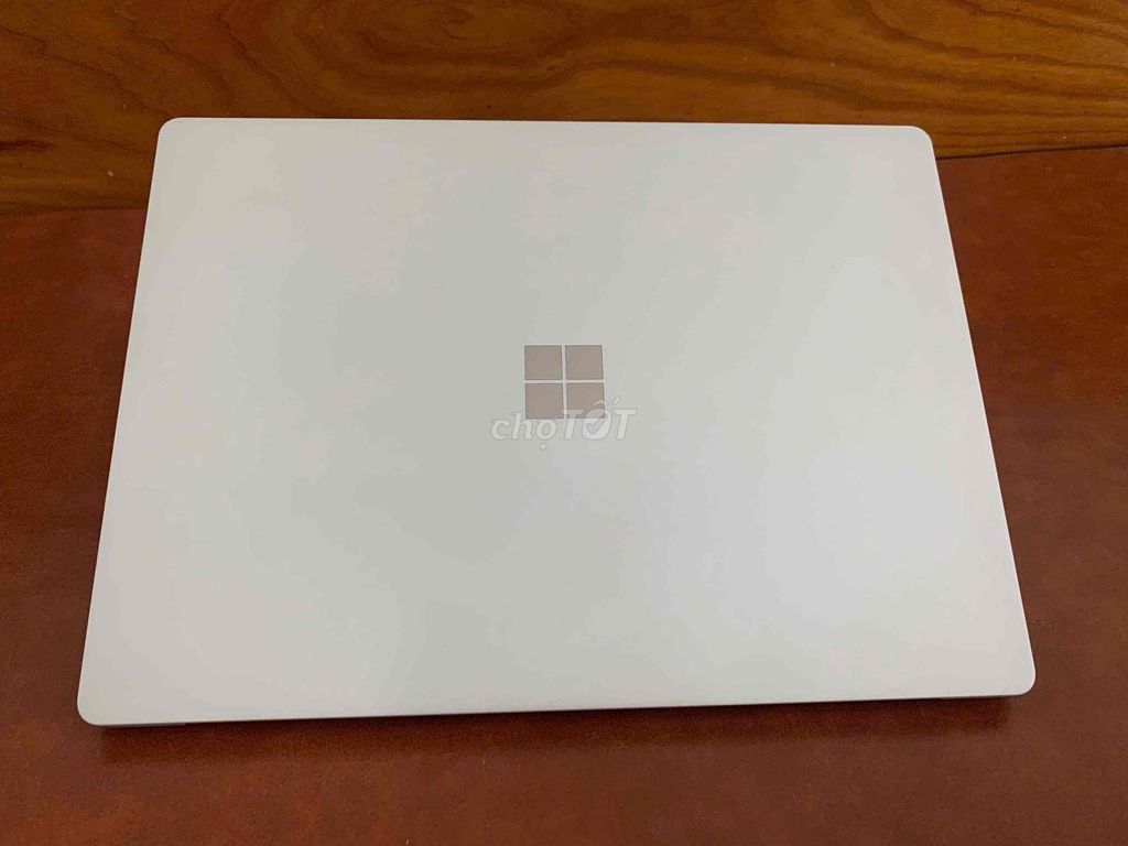 Microsoft Surface Laptop 2 i5 8GB/256GB. Mua bán Laptop tại Thành phố Bắc Ninh Bắc Ninh được đăng bởi Lương Bích Luyên  hình 1